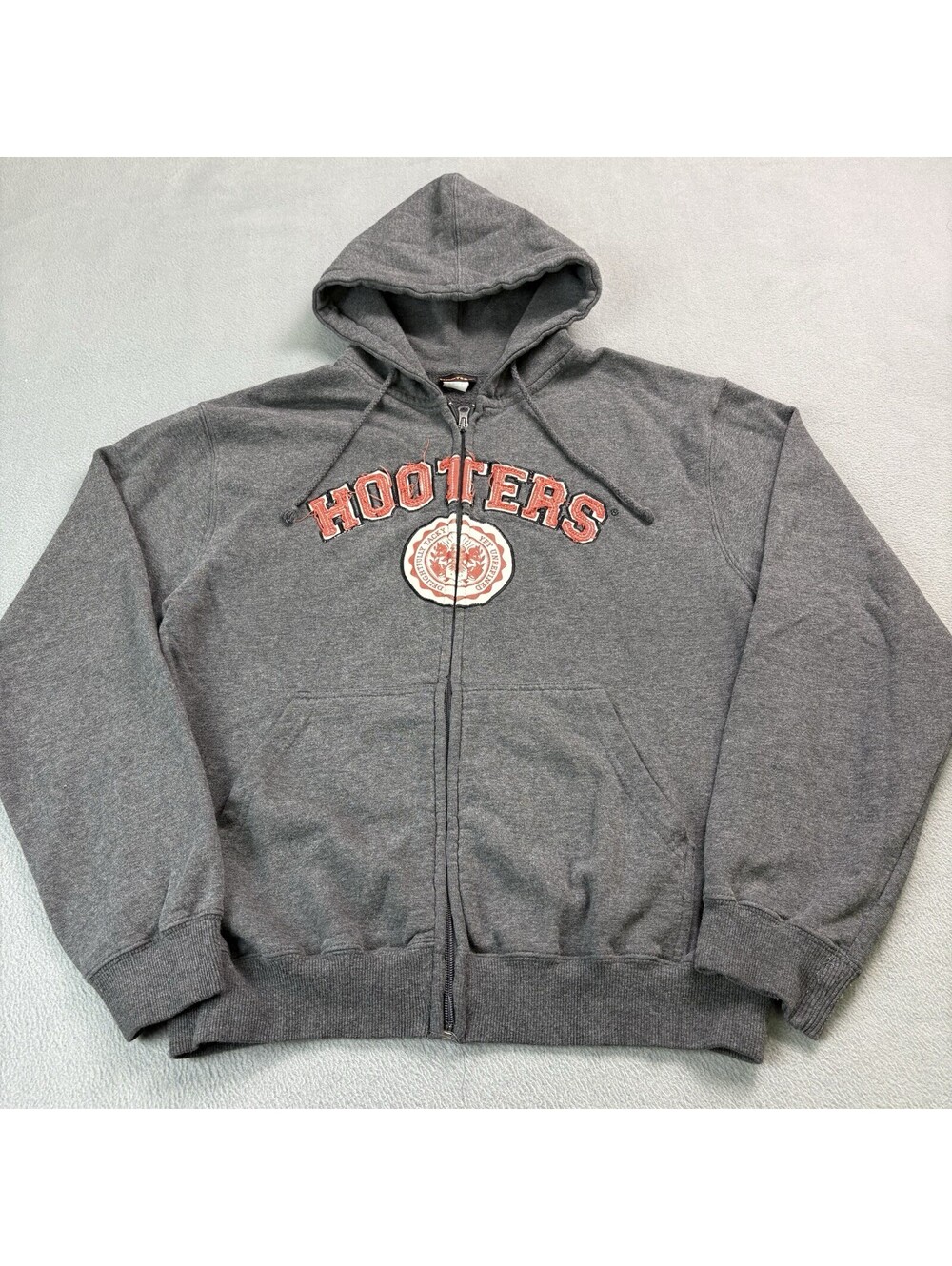 Vintage Hooters Zip Up Hoodie Size Medium Gray